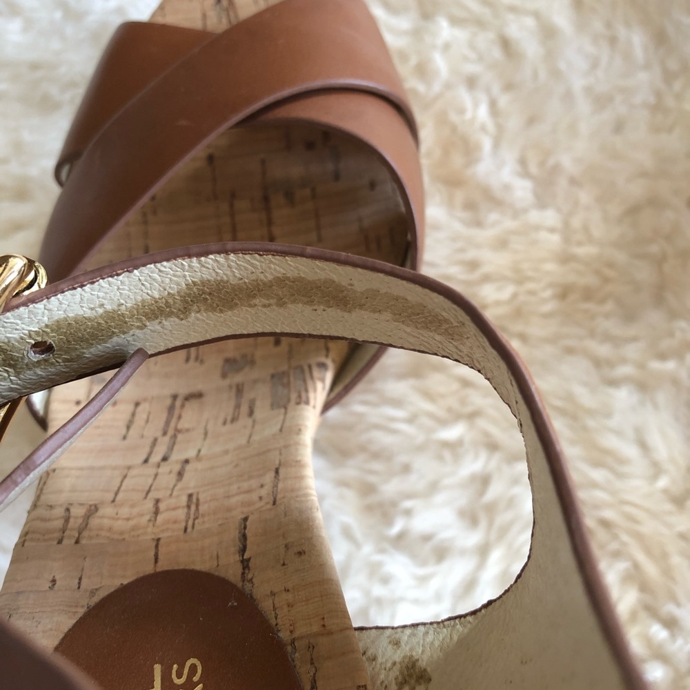 MICHAEL Michael Kors Brown Vintage Block Heels - Picture 8 of 8
